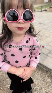 Ya me voy en el “Galali” Garrari/Ferrari 🚗💨 🇲🇽 #ferrari #mexico  #comedia #humor #fordfocus #garrari #niña