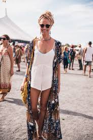 Blues Fest 16 4691 Jpg 1500 2247 Boho Outfits Boho Kimono Festival Outfits