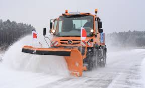 In most markets the album contains 18 songs. Hocheffiziente Winterdienst Technik Fur Die Kompakten Unimog U 216 Und U 218 Bauhof Online De