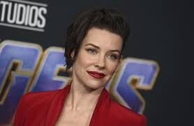 I frickin' love being pregnant": Ant-Man 3 Star Evangeline Lilly Wants Six  Kids Even if It's "Hard"