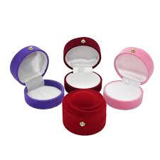 Jewelry boxes are ideal for client appreciation gifts, performance awards, and birthday gifts. Manufacturer Supplies High Grade Flocking Round Jewelry Box Gift Box Special Packing Box For Proposing Marriage Buy Flocking Jewelry Box Jewelry Packaging Box Jewelry Box Product On Alibaba Com