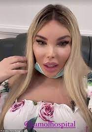 But many viewers had questions about who jessica alves is, and what she is famous for. Jessica Alves Prepares For Life Changing Cosmetic Procedure Aktuelle Boulevard Nachrichten Und Fotogalerien Zu Stars Sternchen