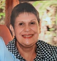 Lina Sutherland's Instagram, Twitter & Facebook