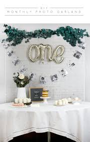 First Birthday Decoration Ideas For Baby Boy At Home Diy Monthly Photo Garland And Girl S First Birthday Baby First Birthday Girl First Birthday First Birthdays