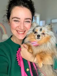 Ashley Allinger's Instagram, Twitter & Facebook