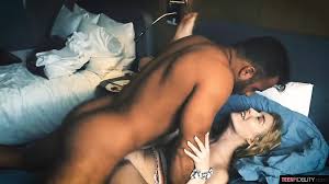 Rough Indian missionary action with a sexy babe