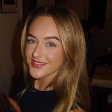 Lilli Edwards (@Lilli_Edwards24)