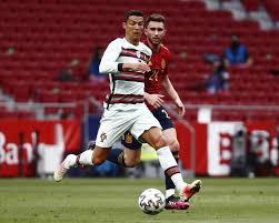 Berita seputar spanyol vs polandia hari ini. Spanyol Vs Portugal 0 0 Debut Aymeric Laporte Sebagai Pemain Naturalisasi Bola Tempo Co