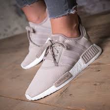 Die adidas schuhe für frauen können nicht nur beim sport eingesetzt werden. Adidas Nmd Adidas Schuhe Damen Turnschuhe Damen Nmd Damen
