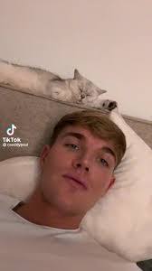 Cassidy Douglas's Instagram, Twitter & Facebook