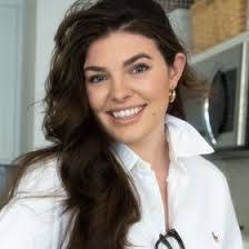 Clare Mclaughlin's Instagram, Twitter & Facebook