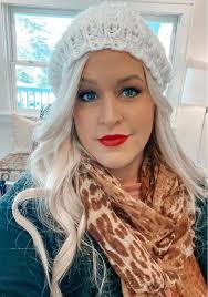 ❄️ Frosted perfection! This high-contrast blonde with icy white panels and  soft shadow roots is a bold, modern twist