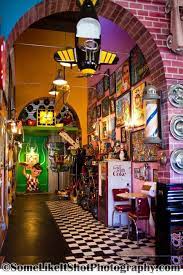 Samanthazxm Seths Chop Shop In Ocean Beach Ca San Diego This Shop Interior Is Really Cool Tattoo Shop Interior Tattoo Studio Interior Tattoo Shop Decor