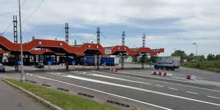 Compania petrom a majorat joi încă o dată preţul benzinei, a doua oară săptămâna aceasta şi a şasea scumpire aplicată în ultimele şase săptămâni. Vremea Oradea 14 Zile Cfr Cluj Europa League 2019 Grupe