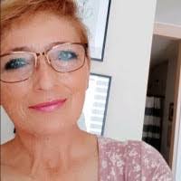 Julie Aviles's Instagram, Twitter & Facebook