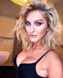 Zorka hejdová, rozená kepková (* 2. Zorka Hejdova Imgur