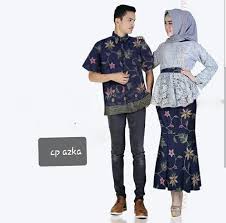 Batik couple batik kondangan couple baju batik couple asmat hitam batik couple murah modern. 20 Inspirasi Baju Couple Warna Abu Abu Ide Baju Couple