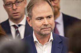 Ny formand for anklagerne: Vi skal blande os mere