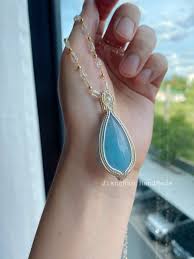 Natürliche Chalcedon-Halskette