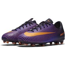Nike mercurial xi is the most advanced boot technology wise, ever produced by nike. Nike Mercurial Vapor Xi Fg Jr 831945 585 Football Shoes Violet Violet Butymodne Pl