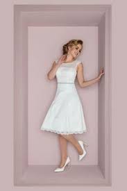 We did not find results for: Die 40 Besten Ideen Zu Kurze Hochzeitskleider Brautkleid Kleider Hochzeit