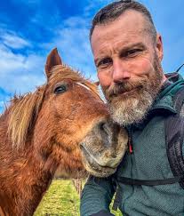 Hi guys, West Berkshire based here. I'm interested in Hiking and camping,  cycling and climbing and look forward to getting some inspiration and ideas  to start wild camping 🥾🤟