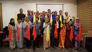 Penuntut uum terharu, penghuni gembira. New Rumah Sri Kenangan Building Project Under Revision Sarawakvoice Com