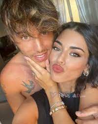 Giulia d'urso parla di giulio dopo che si sono lasciati ex coppia di uomini e donnegiulio raselli e giulia d'urso ufficialmente si sono lasciati, un'altra. Giulio Raselli E Giulia D Urso Si Sono Lasciati News E Anticipazioni Uomini E Donne