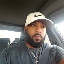 Robert T. Marsh Jr (@R_MarshJr)