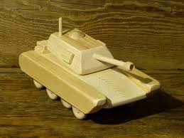 Omo padre o maestro usted puede ver que el una amplia variedad de opciones de instructivo de un carro a control remoto esta disponibles para usted como por ejemplo tubo de plastico. Wood Toy Army Tank M1a1 Wooden Toys Handmade Woodworking Military Armored Vehicle Kids Boys Childs Birthday Present Gift Proyectos De Madera Para Ninos Creaciones De Madera Coches De Madera