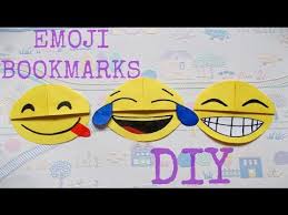Diy Emoji Bookmarks Youtube Emoji Bookmarks Easy Paper Crafts Emoji Craft