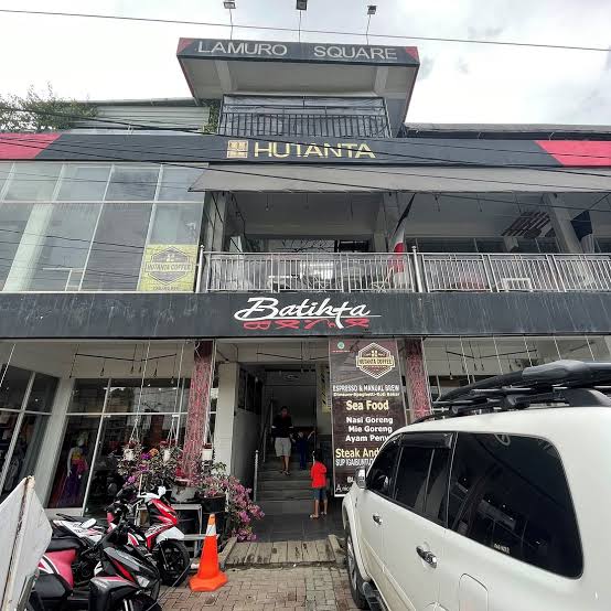 Hutanta Cafe