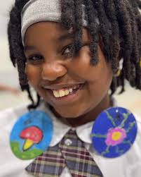 What is the Dreaming Tree dreaming of today? 🎨 Our SPCCS Art Club students  brought a magical story to life this week! Inspired by the tale of a tree  whose roots and