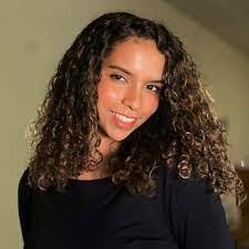 Destiny Bradshaw's Instagram, Twitter & Facebook