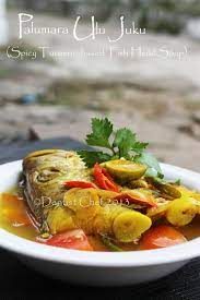 Resep Palumara Ulu Juku Spicy Red Snapper Fish Soup Recipe With Tomato Chilli Tamarind Lemongrass And Turmeric Based Seasoning Tomato Recipes Tamarind Fish Fish Head Soup