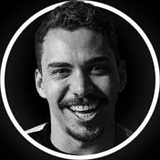 Aaron Fredericks (@AaronFredericks)