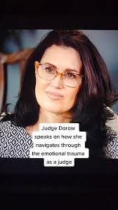 Kathleen Peel's Instagram, Twitter & Facebook