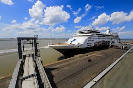 Eine stolze flotte von 27 schiffen. Die Vasco Da Gama Ein Klassisches Kreuzfahrtschiff Mit Modernem Und Detailverliebten Innendesign