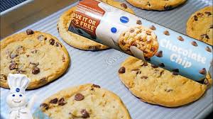To make sure your cookies are ok to eat in any form, look for the safe to eat raw label; Pillsbury Chocolate Chip Cookie Dough Youtube