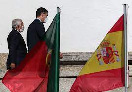 En la última actualización de destinos que el gobierno de boris johnson realiza cada tres semanas no se ha añadido ningún nuevo país a la lista verde, la única que permite viajar sin. La Integracion De Espana Y Portugal Sera Una Utopia Eterna The New York Times