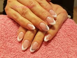 Por fran fariña viernes 13 de abril de 2012, a las 11:04. Manicura Francesa En Pico Con Brillantes Unas De Gel Manicura Francesita Unas