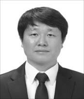 Performance Analysis and Optimization of the Coverage Probability in Dual  Hop LoRa Networks With Different Fading Channels