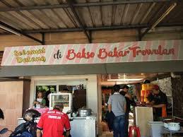 Daya tampung ± 50 orang fasilitas. Bakso Bakar Trowulan Picture Of Bakso Bakar Trowulan Malang Tripadvisor