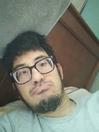 Hola amigos Tengo una noticia ahorita paso siento hagas persona no hagas  viste @avel_joe sorprende la foto es su favorita.