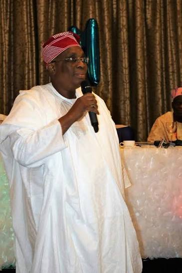 ALHAJI MUNEER BANKOLE - CEO, MEDVIEW AIRLINE Alhaji Muneer ...