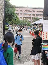 紓困4.0孩童家庭防疫補貼6/15發放 中央、地方補助措施、對象一次看 全台22間醫療院所紛傳人員確診 亞東14例最多（不斷更新） 獨家》疑消耗疫苗開放民. U5zuyn3cwppl2m