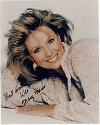 Mesmerized by Mary Frann's unclothed figure in this astonishing gallery