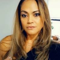 Isabelle Edmonds's Instagram, Twitter & Facebook