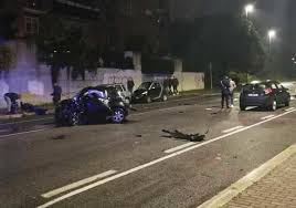 Roma, 36enne travolta e uccisa da un bus. La Storta Grave Incidente Stradale In Via Tieri Vignaclarablog It
