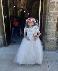 Marillita, de Guasave; “la eterna niña “. El próximo mes de octubre de 2024  La Marillita “, la eterna niña” cumplirá 86 años. Un personaje que ya forma  parte de la historia
